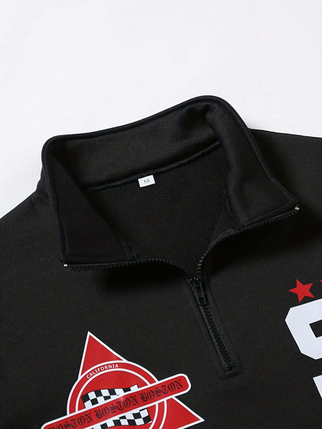 Athletic tracksuit for fitness training