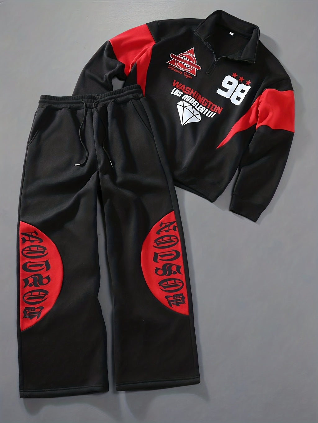 Athletic tracksuit for fitness training