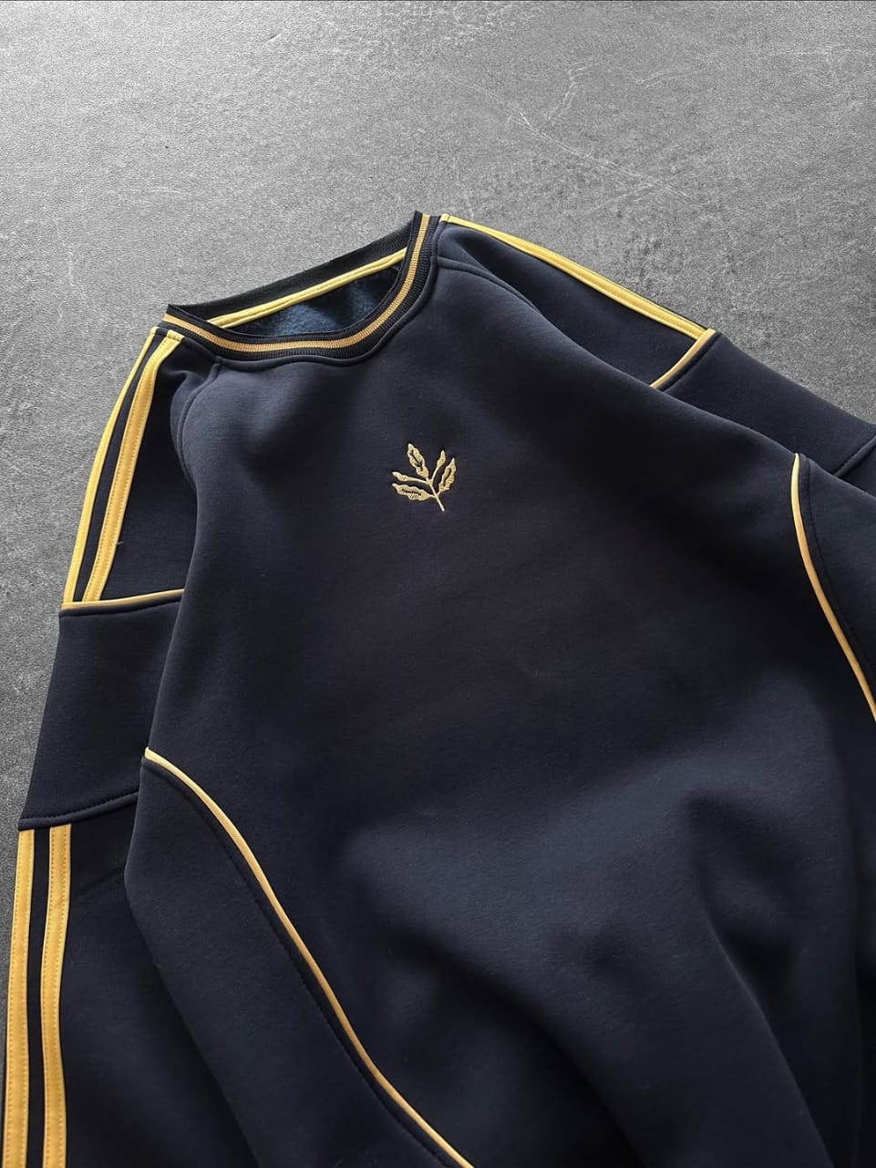 Beach Flower sweatshirt